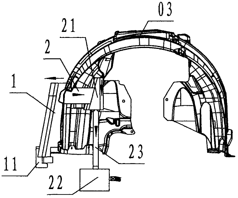 Synchronous core-pulling mechanism on the inner and outer sides of the injection mold for automobile wheel covers