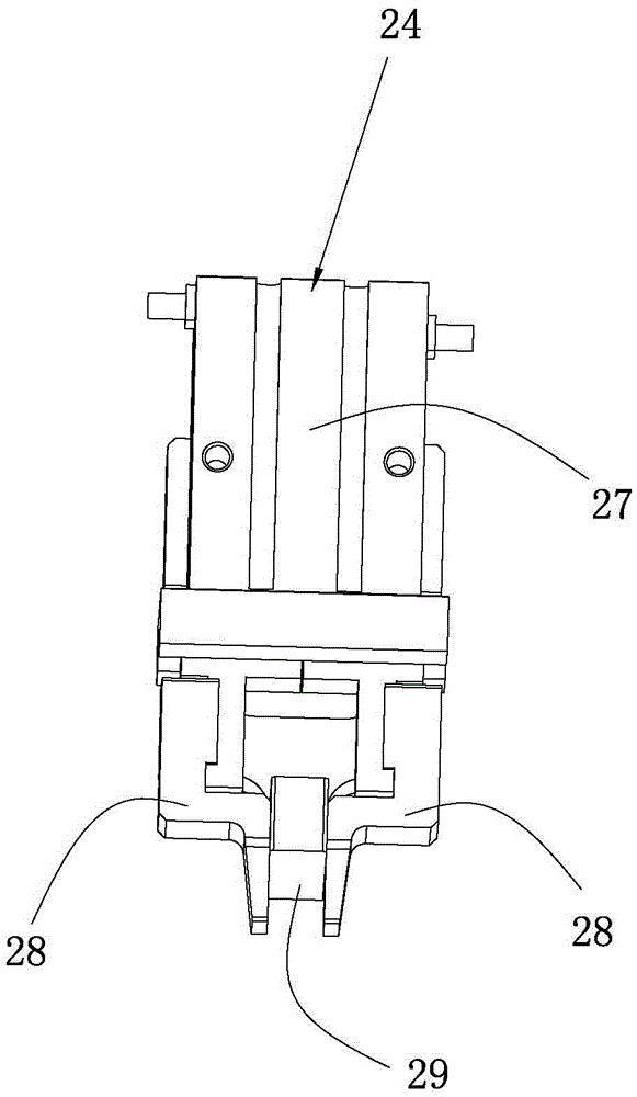 Automatic assembly machine for relay