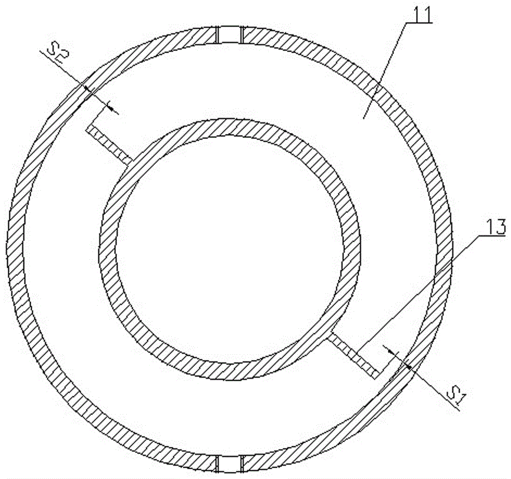 Large circulating pump with bearing box cooling device