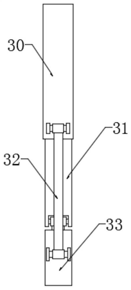 A self-feeding continuous cutting device for steel pipes