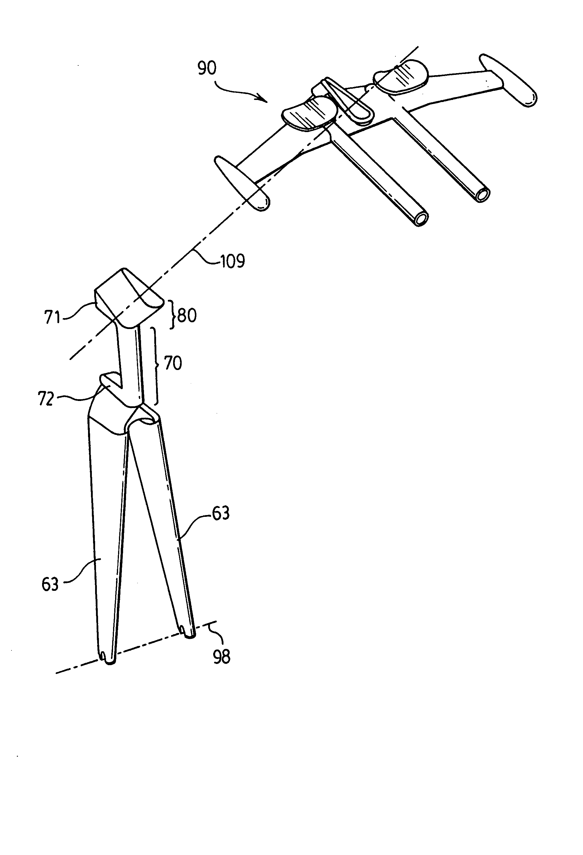 Aerodynamic fork mast structure