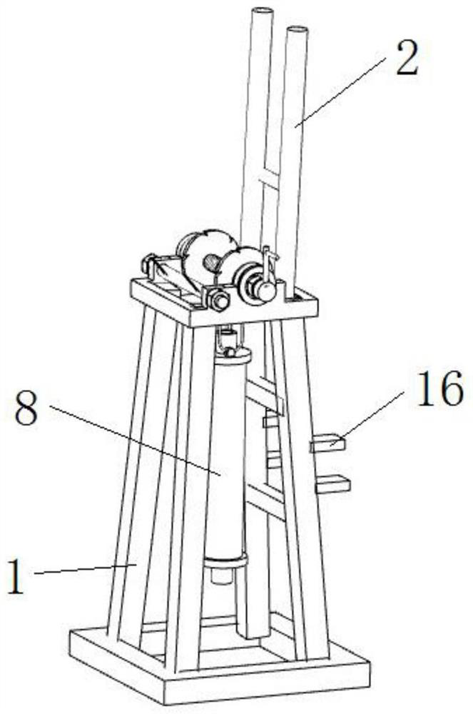 Portable lifting device suitable for submersible pump