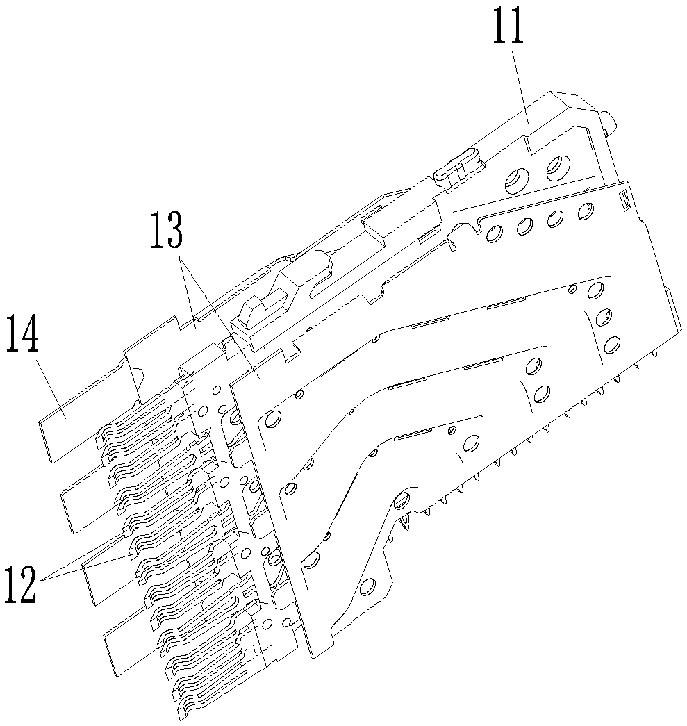Differential module and fully shielded differential connector using the module