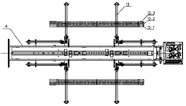 Power catwalk of oil drilling rig and drilling tool loading method thereof