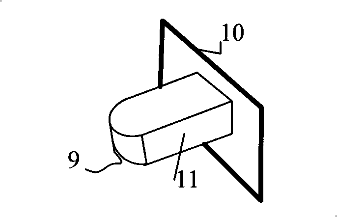 Apparatus for restraining waveguide filter parasitic passband