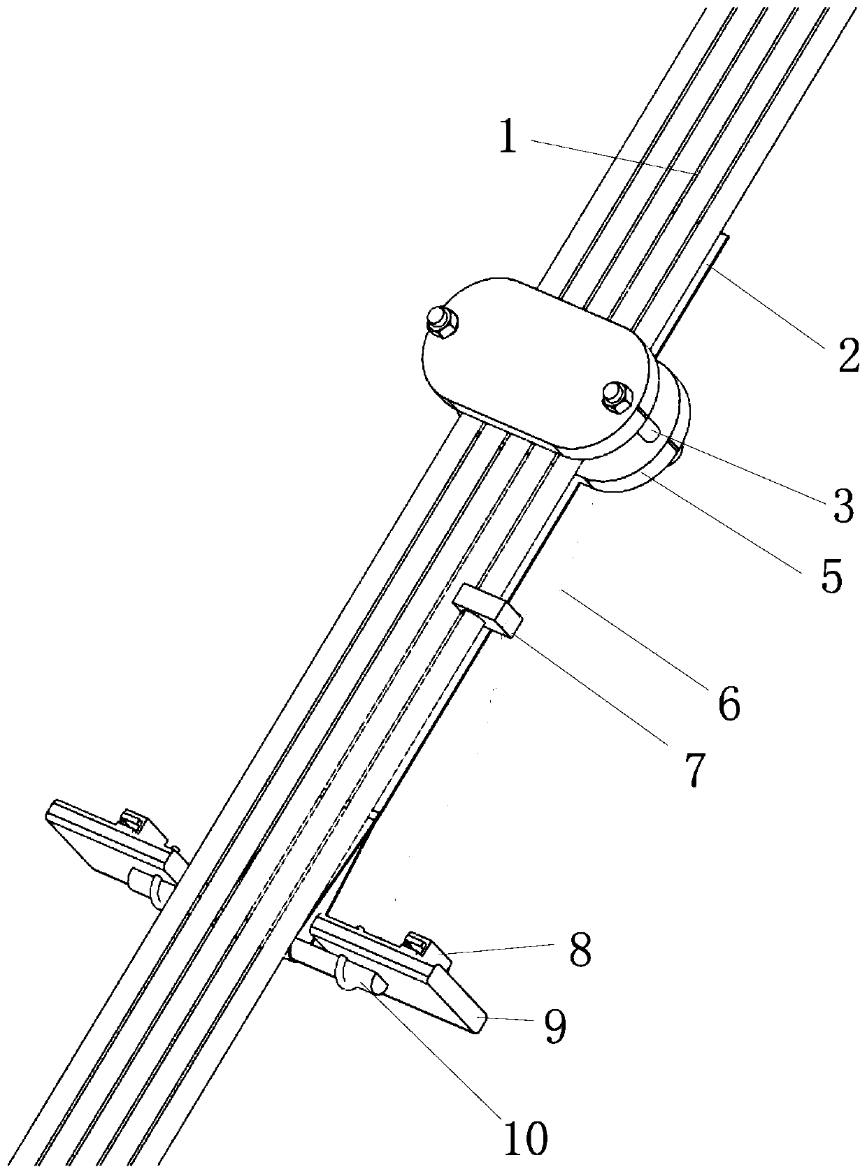 Force measuring device for clamping elevator suspension device
