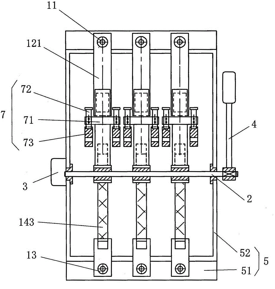 Sliding switching device for pre-checking short-circuit in main wiring of low-voltage circuit breaker