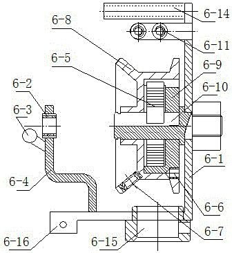 Large-stroke friction-free spindle of braider