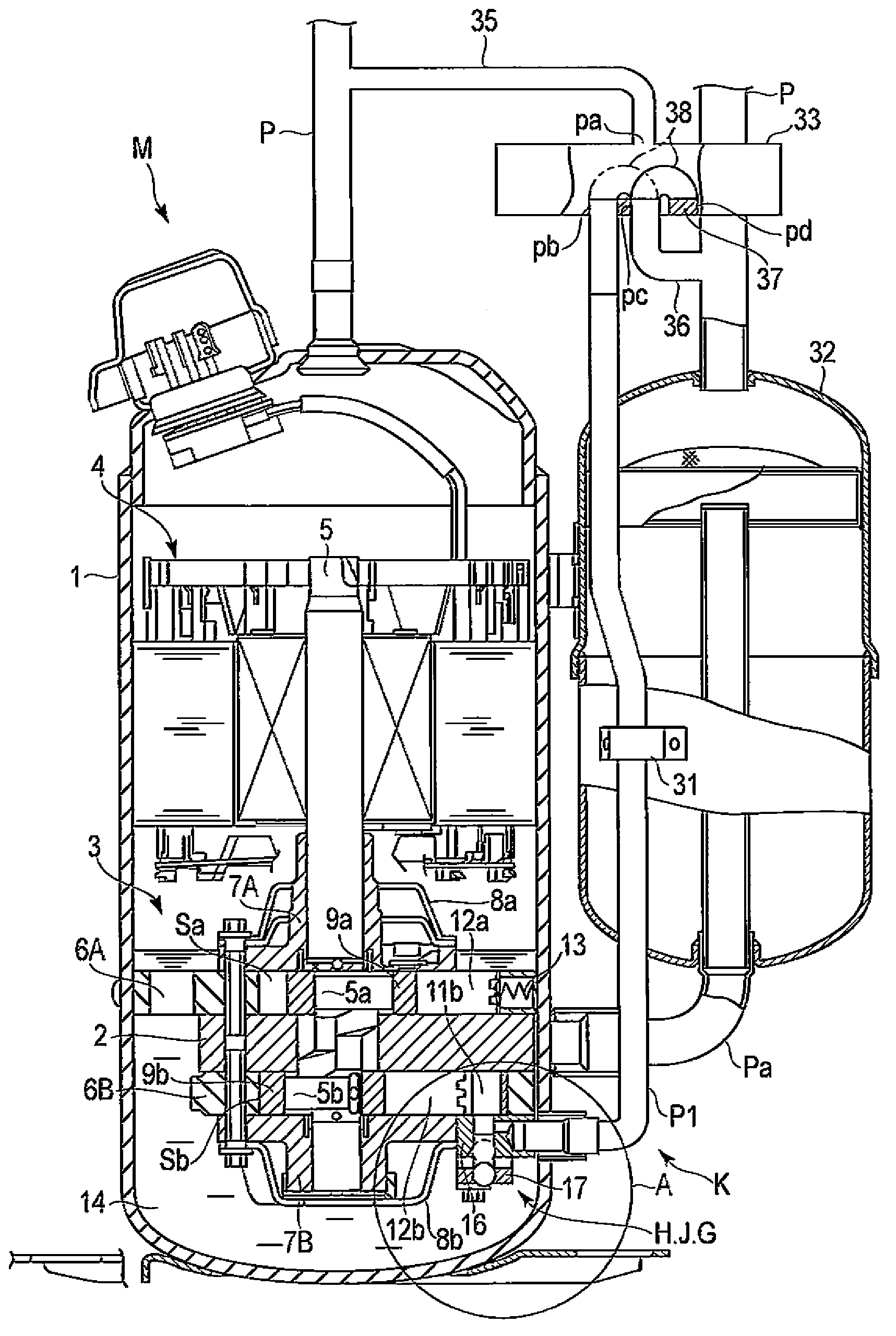 Multi-cylinder rotary compressor and refrigeration cycle device
