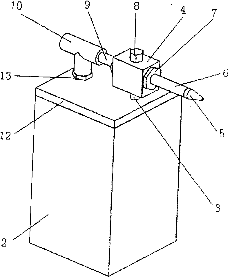 Lubricating system with trace amount