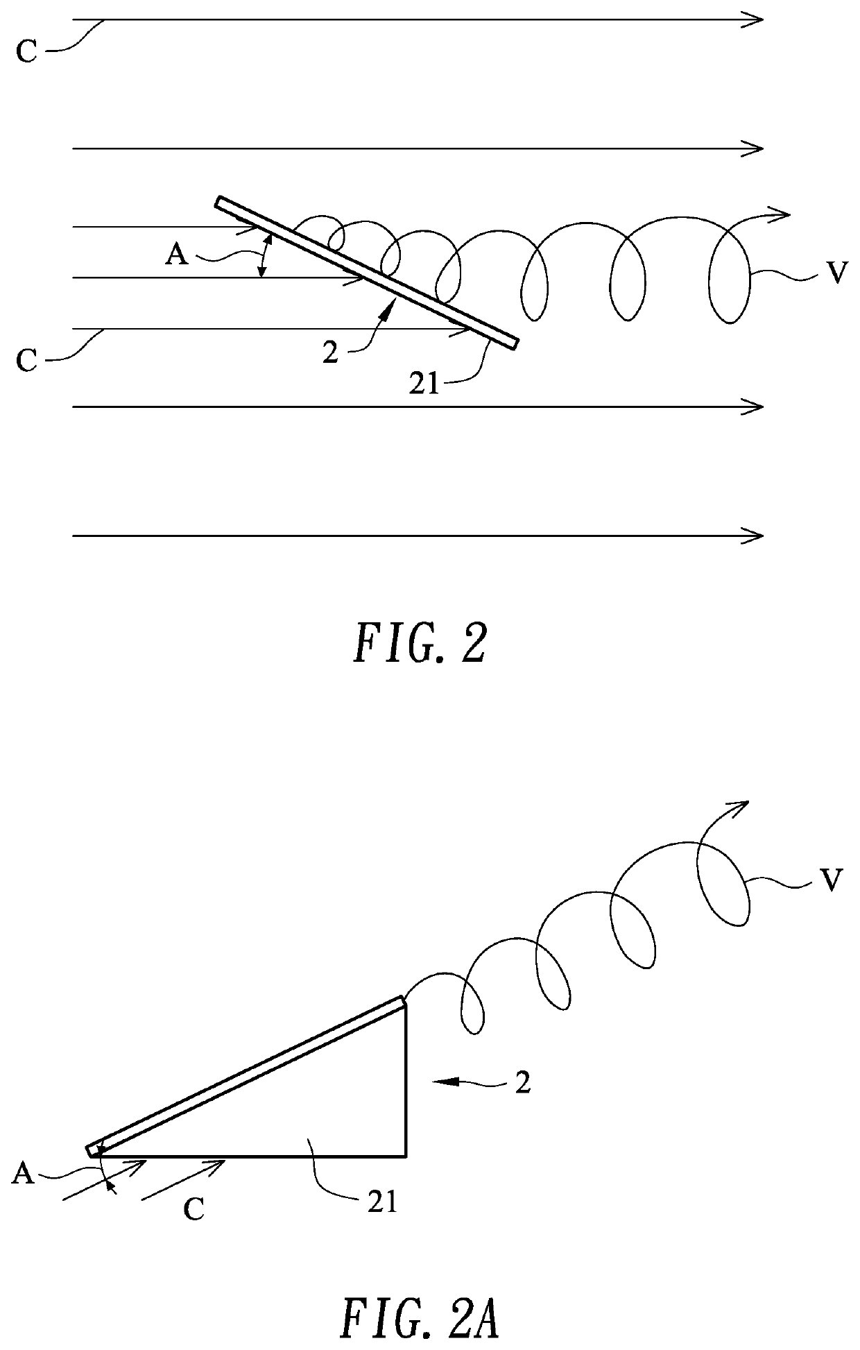 Structure for reducing the drag of a ship and its application