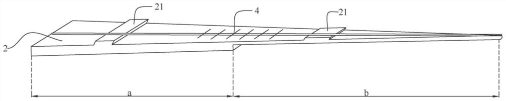 Bridge body deformation form measuring device and method based on inclination angle and vibration sensing mechanism