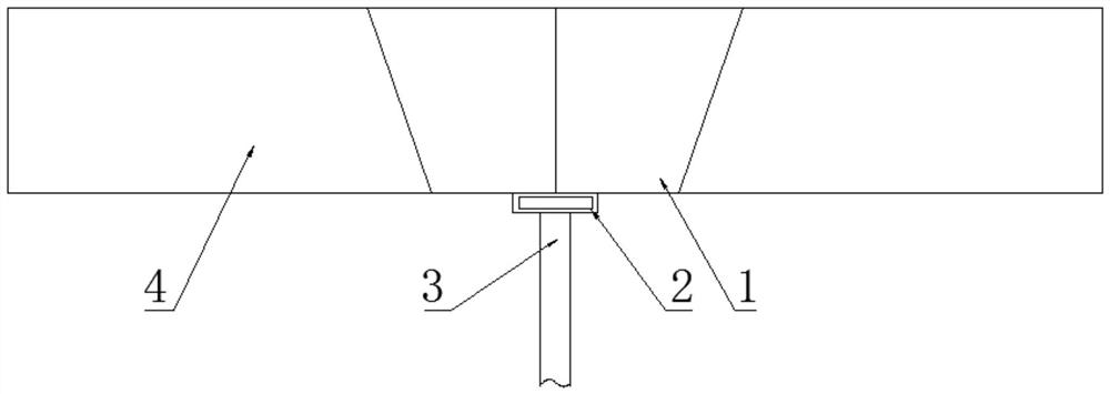 Glue inlet device with latent side sprue