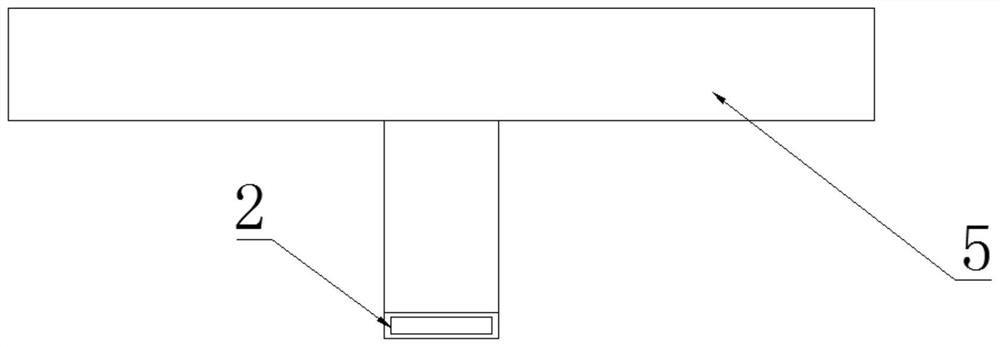 Glue inlet device with latent side sprue