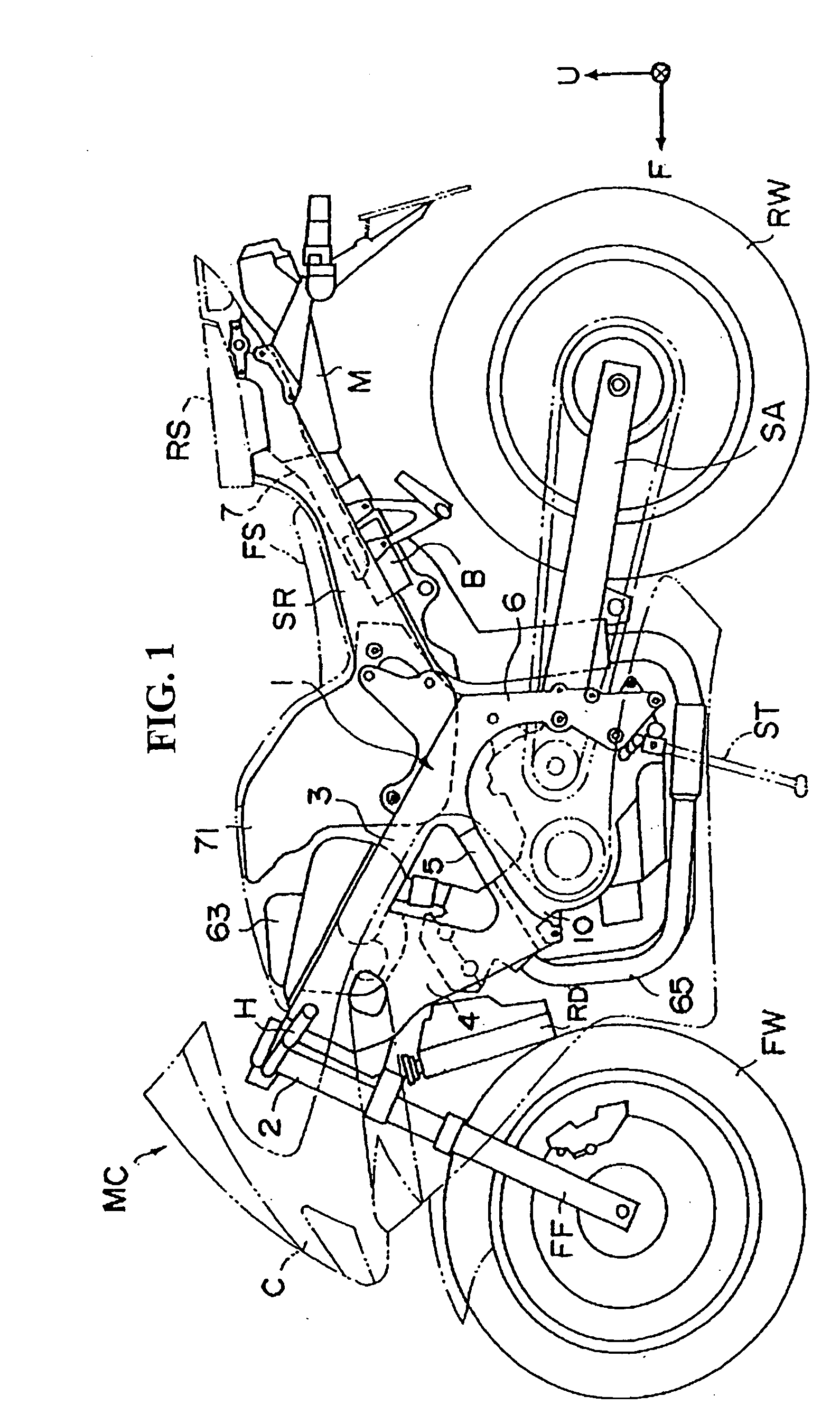 Internal combustion engine having improved fuel pump configuration, and vehicle including same