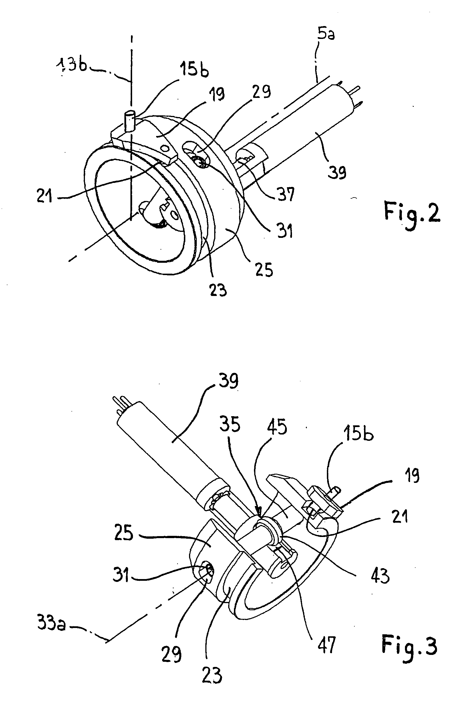 Device for controlling steering of a towed underwater object