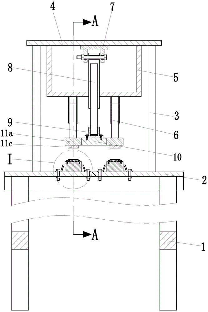 Automatic heat-sealing device used for dialysis paper heat-sealing and cutting equipment