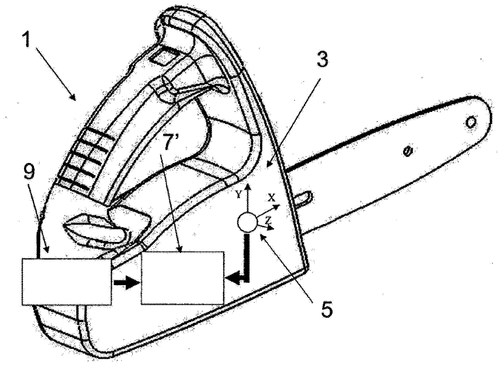 Safety device for portable tools with a heat engine, capable of stopping the operation thereof after sudden, violent movements