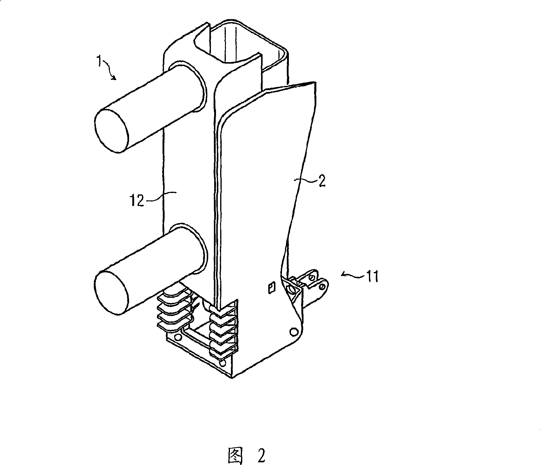 Fixing device with field control characteristic