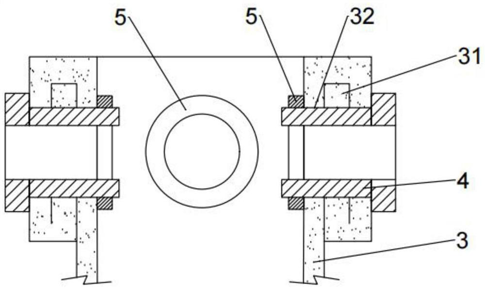 Construction method for blocking water bags of gravity running water pipeline