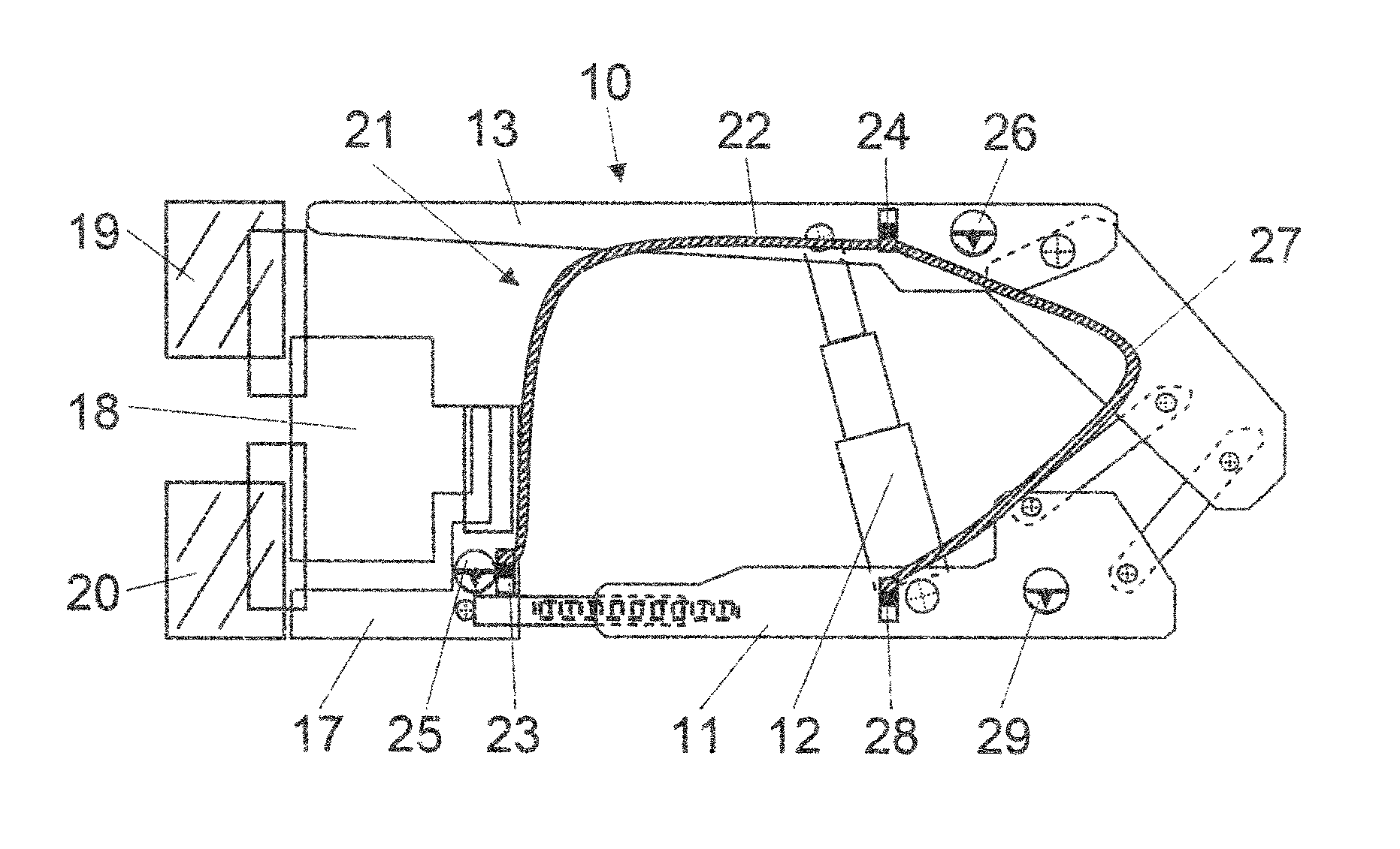 Face equipment comprising hose levels placed between the face conveyor and the shield support frames