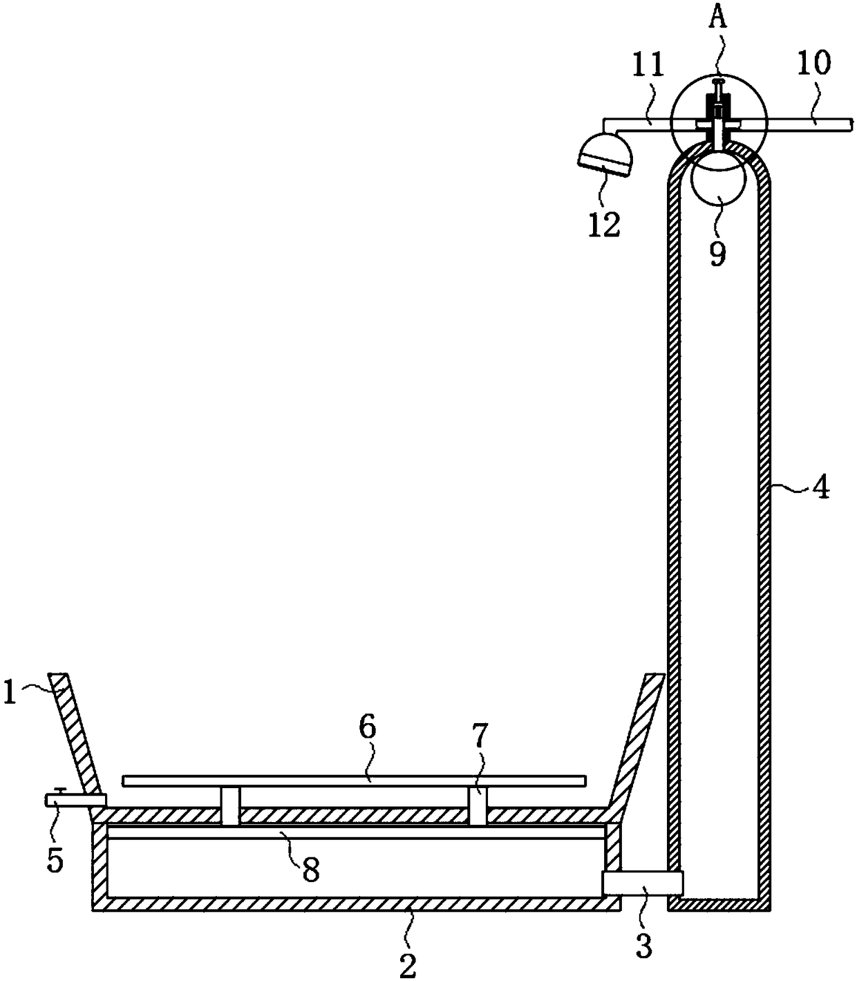 Self-opening and closing type sprayer