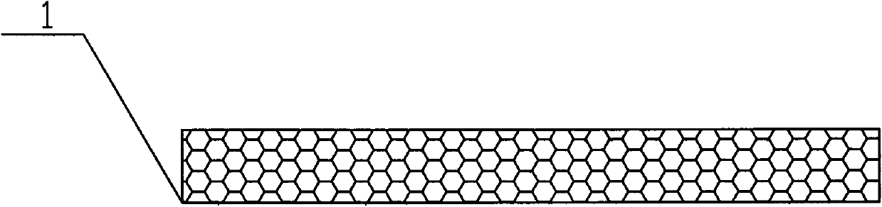 Foamed aluminum noise-reducing acoustic board and application thereof