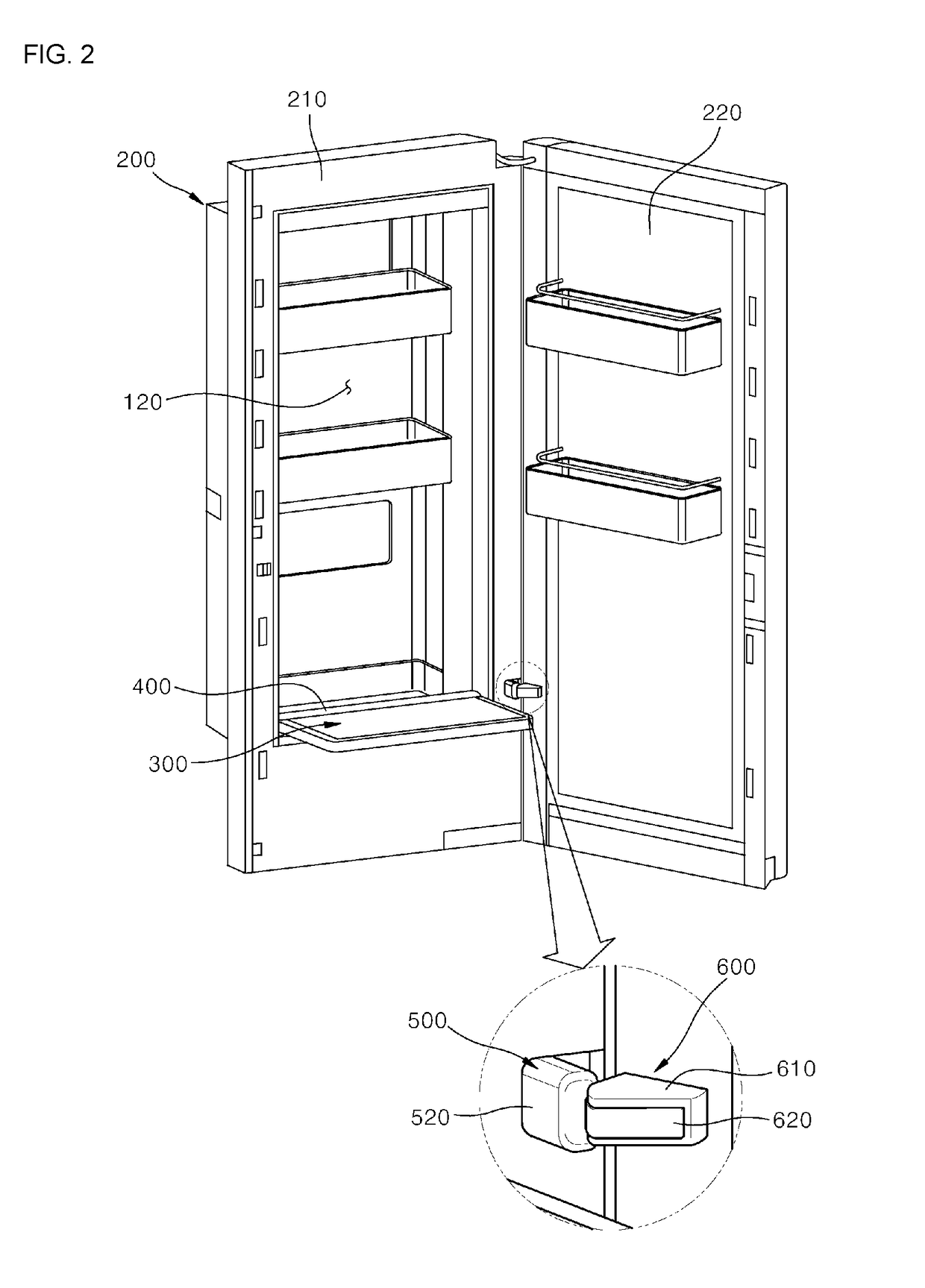 Refrigerator and folding guide device provided therein