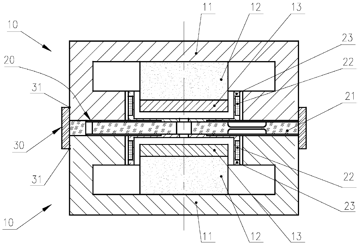 Vacuum-Retaining Structure for High-Resolution Quartz Flexible Accelerometers