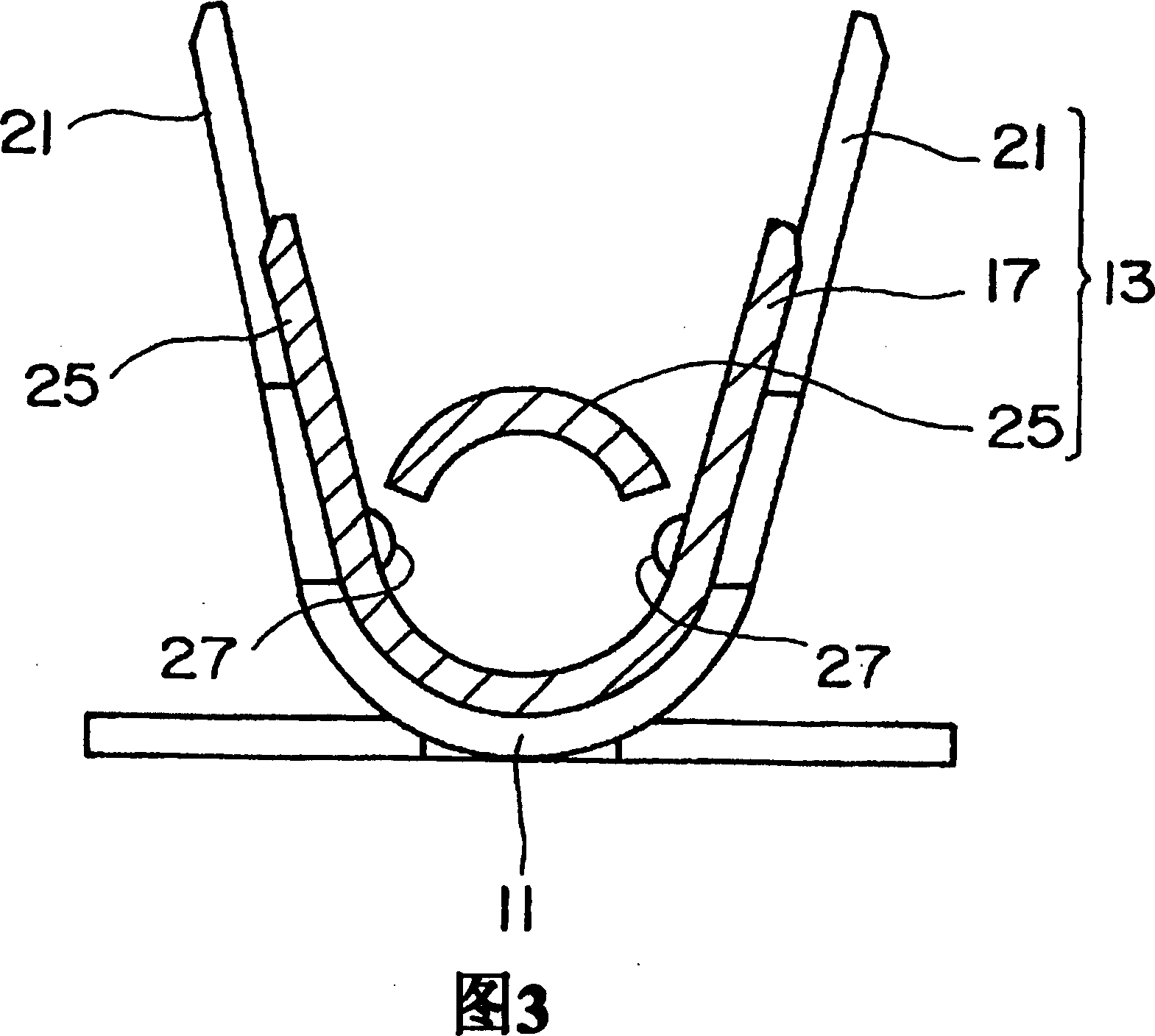 Coaxial cable shield terminal