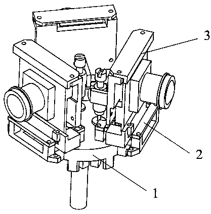 A lens position fine-tuning device for a multi-lens panoramic camera