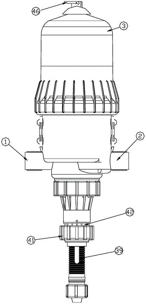 Piston type fertilizer sucking and chemical feeding device achieving accurate proportion adjustment function and fertilizer sucking and chemical feeding method