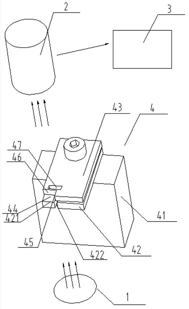 Verticality detecting equipment and detecting method for product