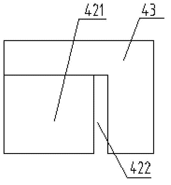 Verticality detecting equipment and detecting method for product