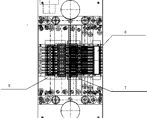 Punching forming die of high-density packaged SOT type lead frame and using method thereof