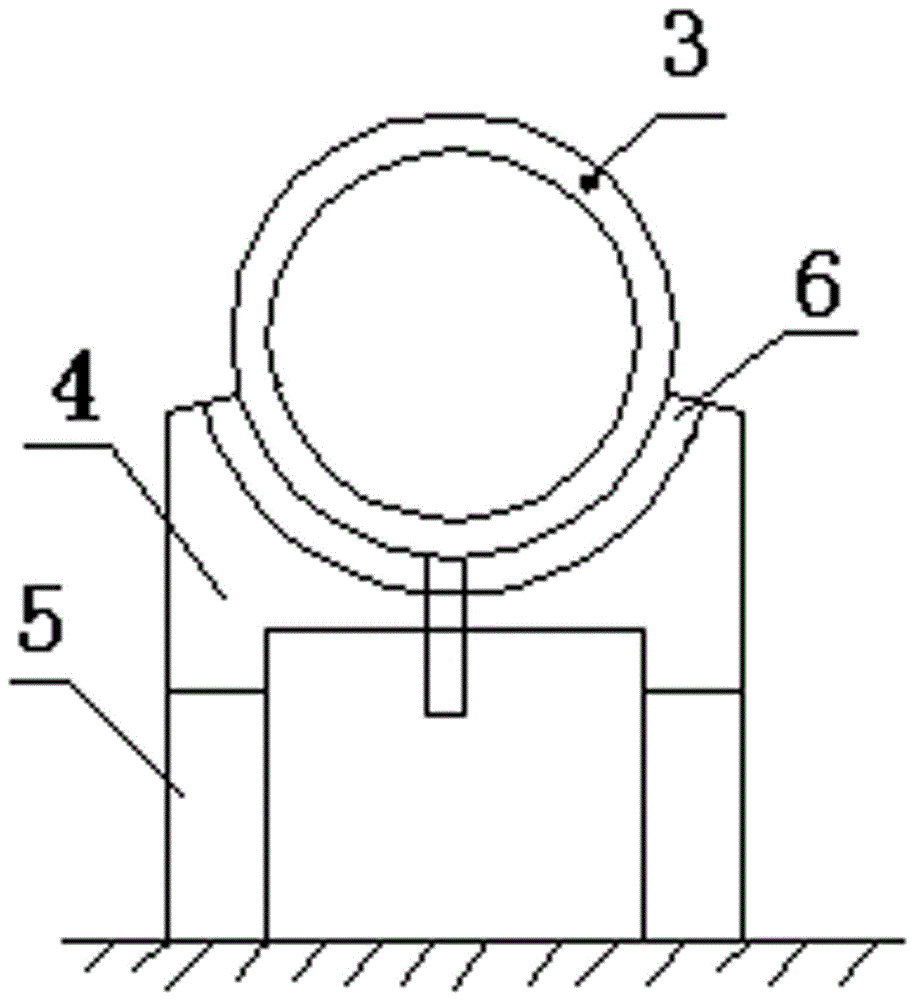 Large-span support method and device of medium-caliber self-bearing straight steel pipe bridge