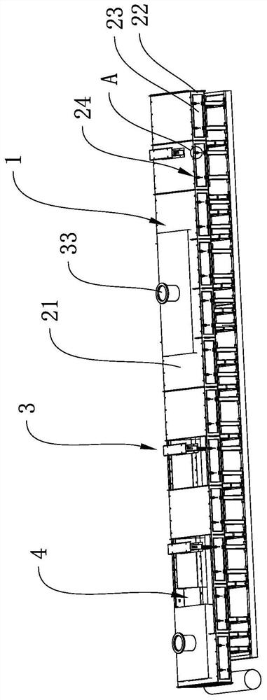 Closed belt conveyor with dust escape prevention structure