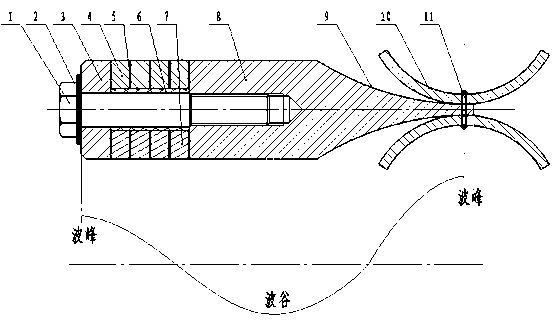 Low-frequency ultrasonic atomizing spray nozzle with large atomization amount