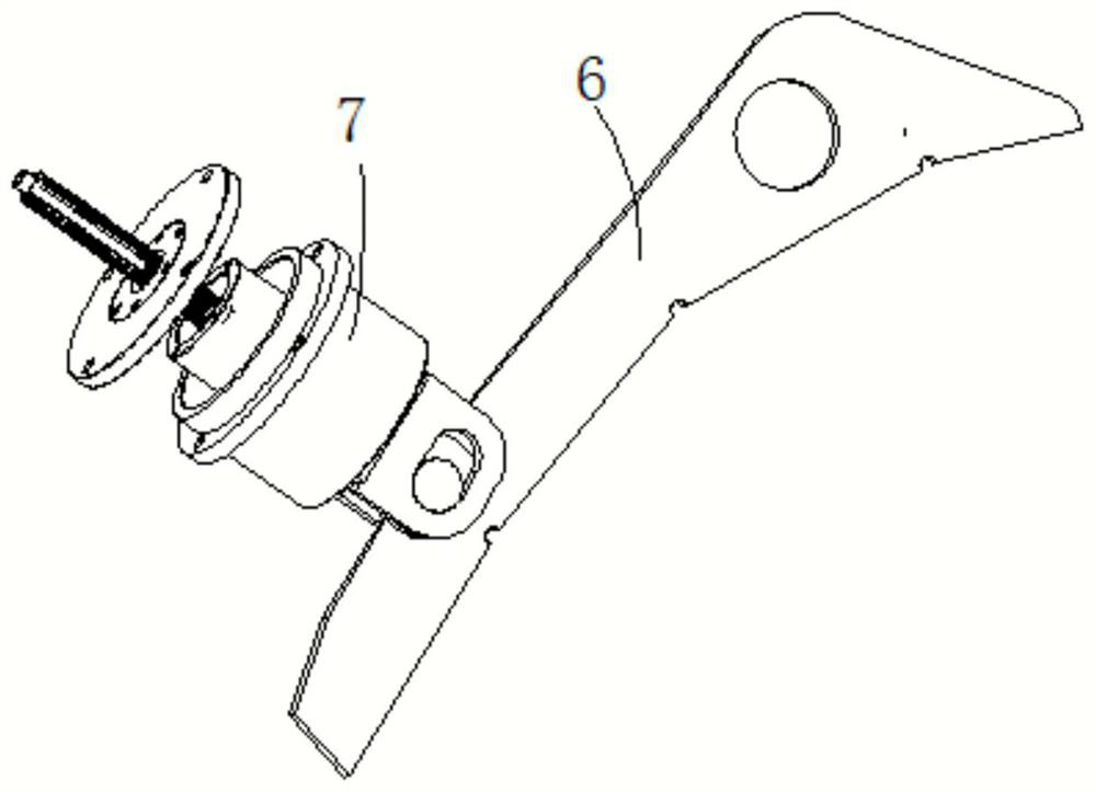 Energy-saving, efficient and environment-friendly fine crusher and application method thereof