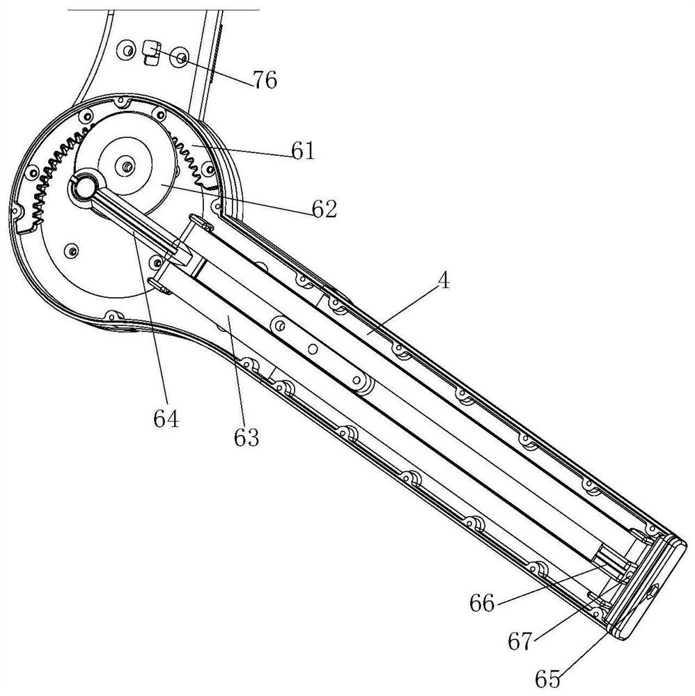 Passive elbow joint assisting exoskeleton capable of storing energy