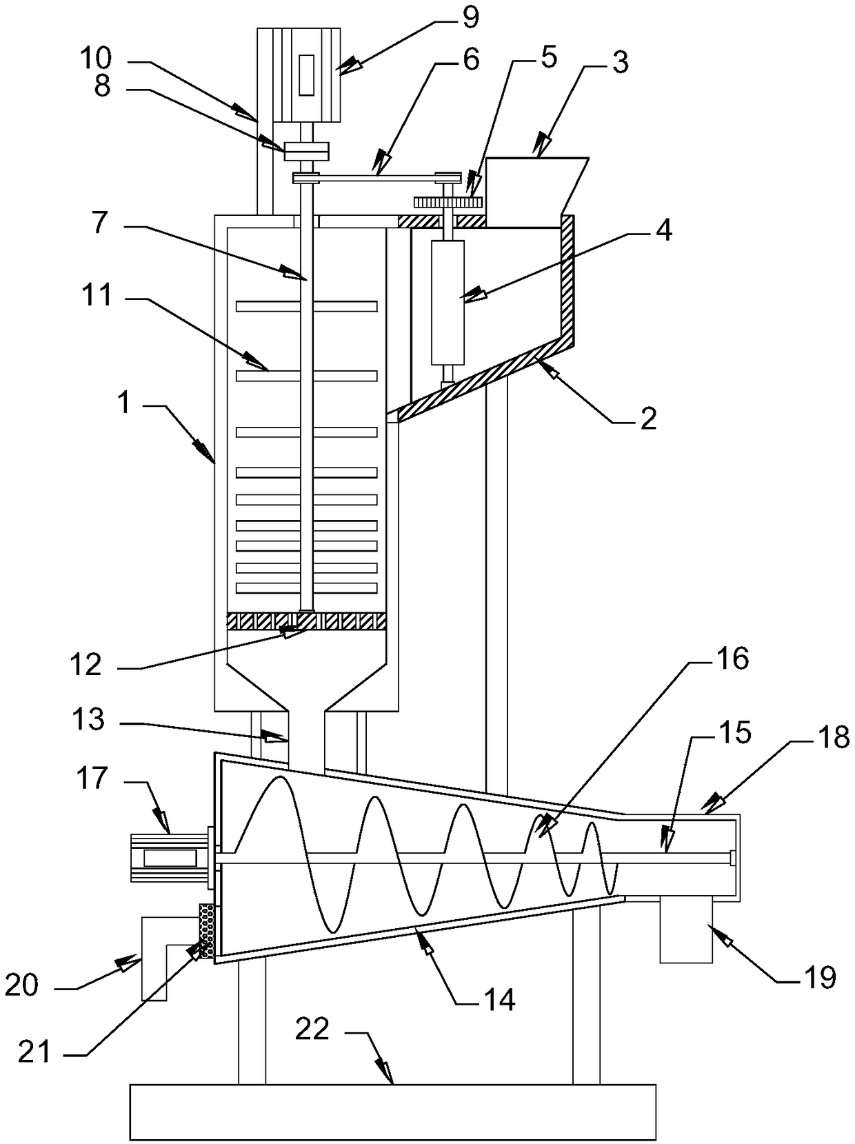 Pretreatment device used before solid garbage transportation