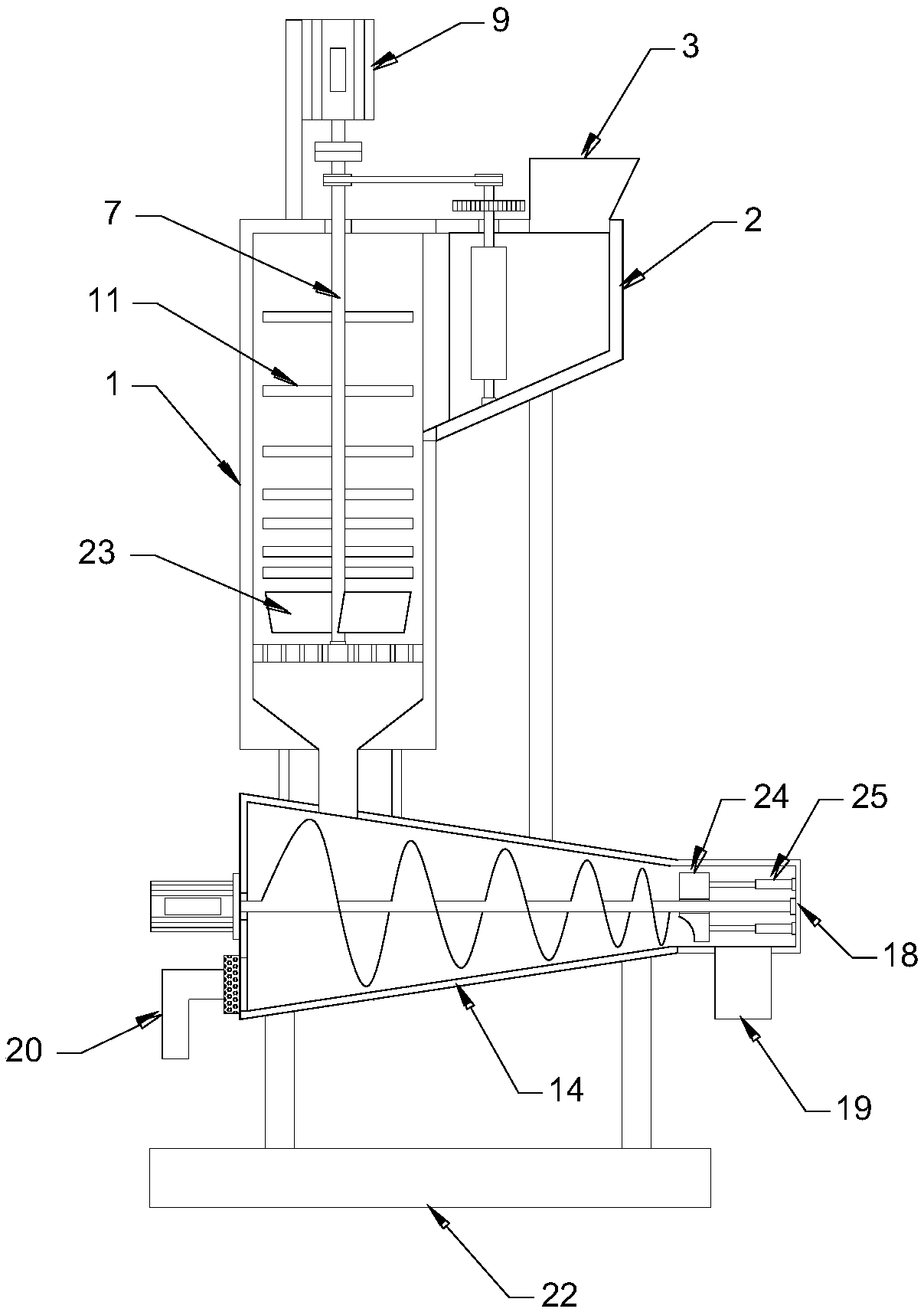 Pretreatment device used before solid garbage transportation