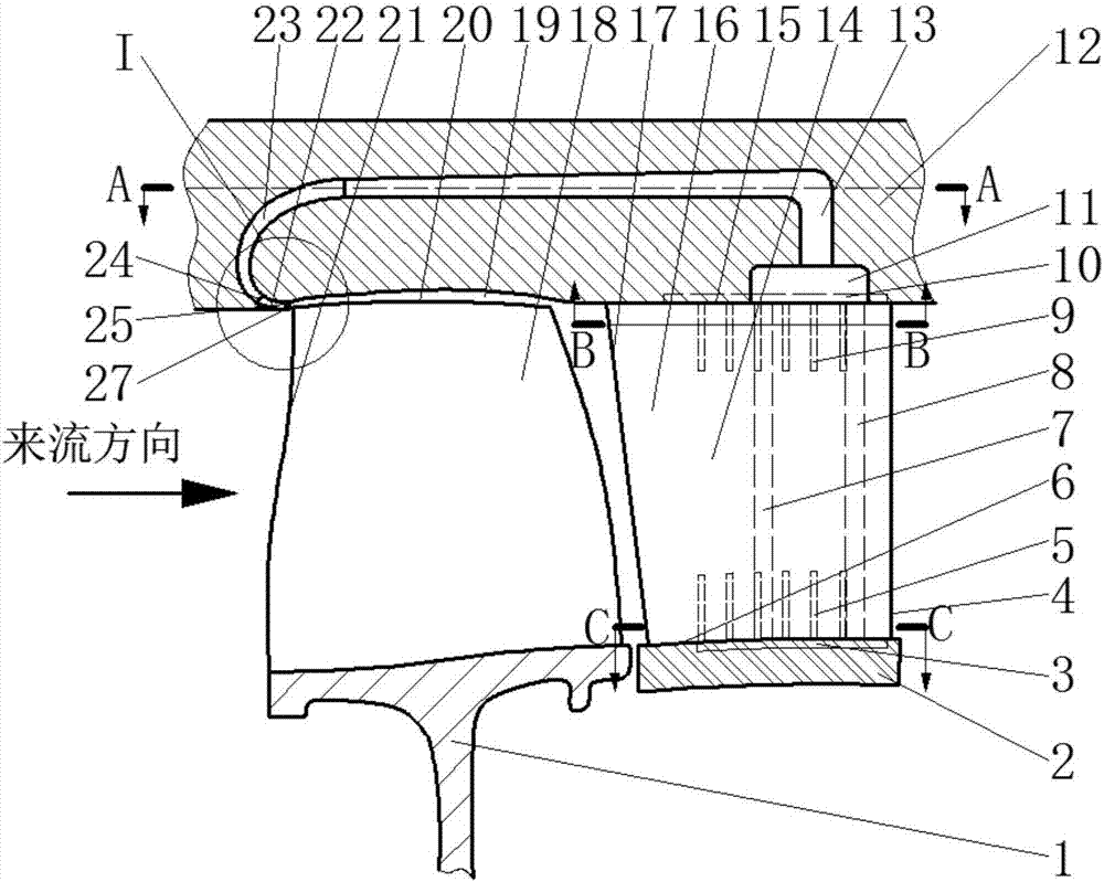 Self-circulation treatment casing for simultaneously improving stator corner region flowing