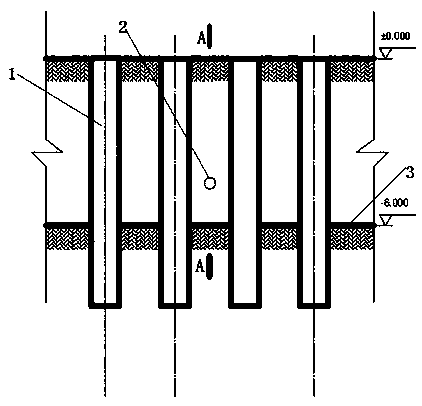 Plugging agent used for foundation pit row pile retaining wall and using method of plugging agent