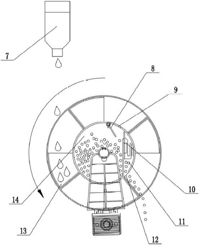 Automatic fish feeding device capable of being adjusted and controlled