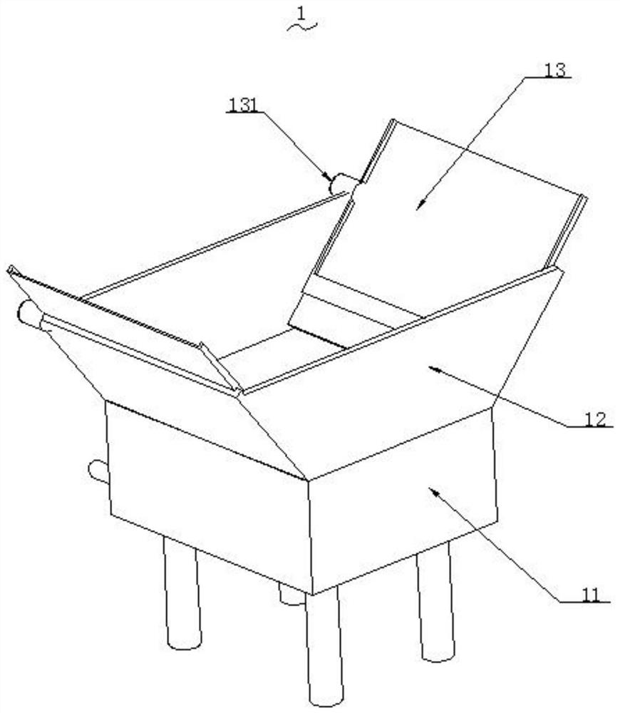 A garden water storage irrigation device