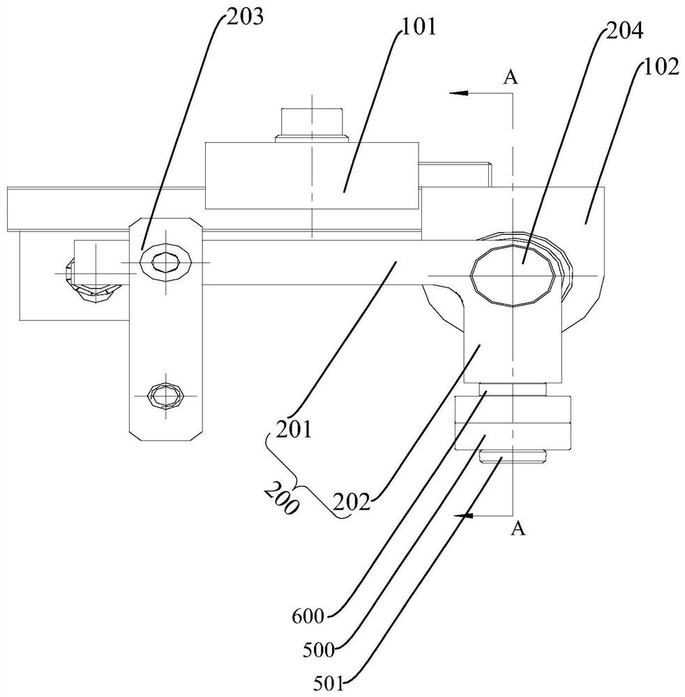 Deviation correction sensor and tobacco shred conveying device