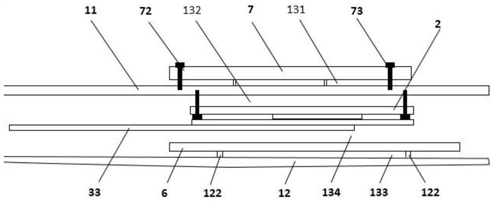 Thermal management structure and intelligent glasses applying same