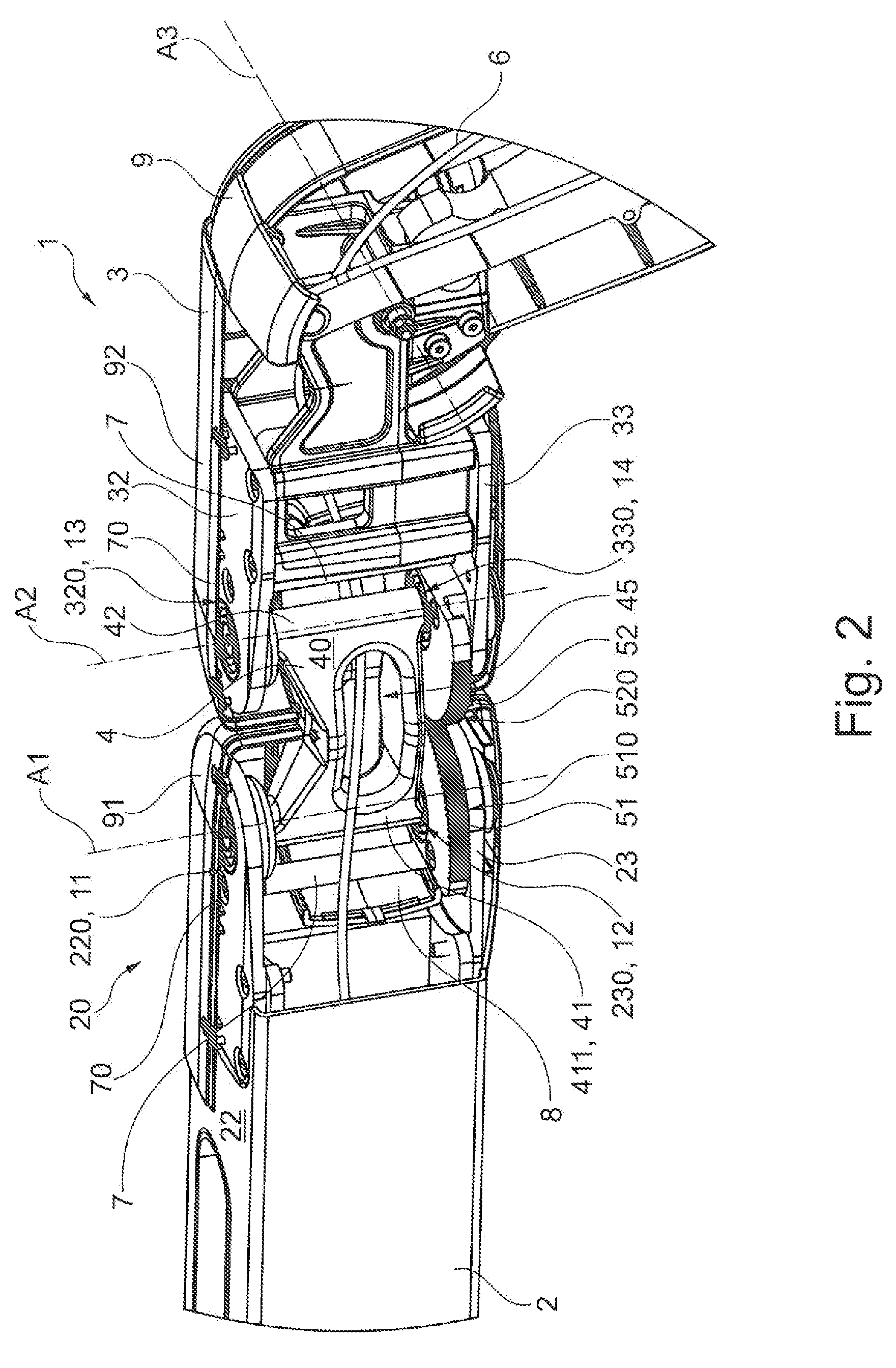 Articulated arm in particular for an electrical appliance and installation for an electrical appliance