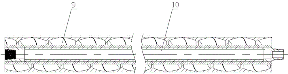 Closed type helical hole-protecting drill and using method thereof for drilling of soft coal bed